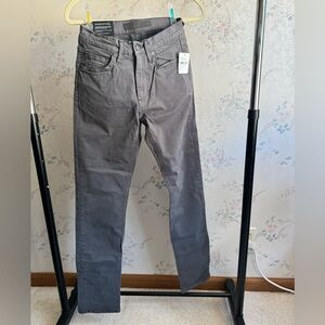Joe’s Jeans 29 The Brixton Straight + Narrow in castle rock color